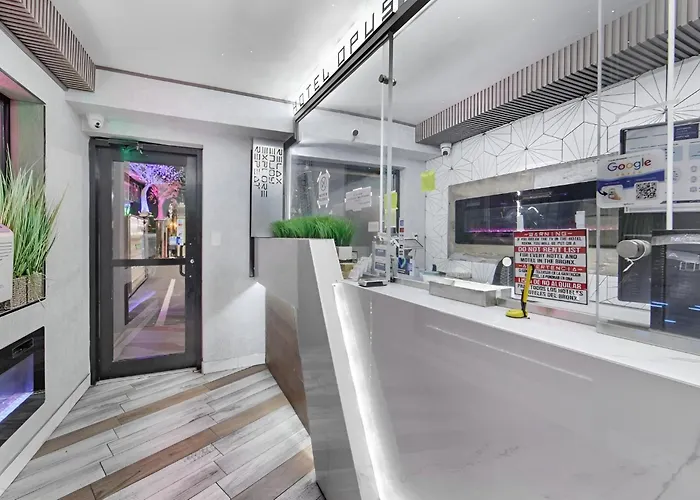 Hotel Opus Bronx Near Bay Plaza Mall